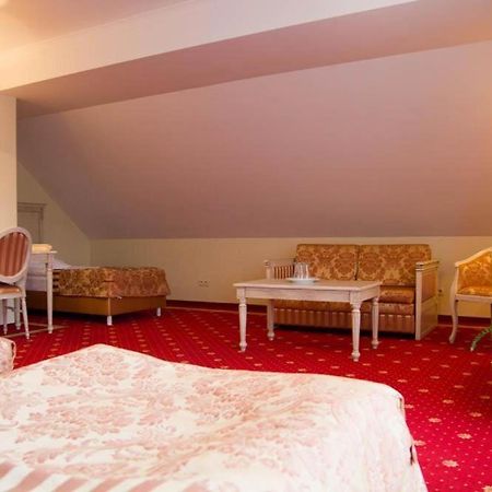Hotel Stodolka Cminsk Extérieur photo